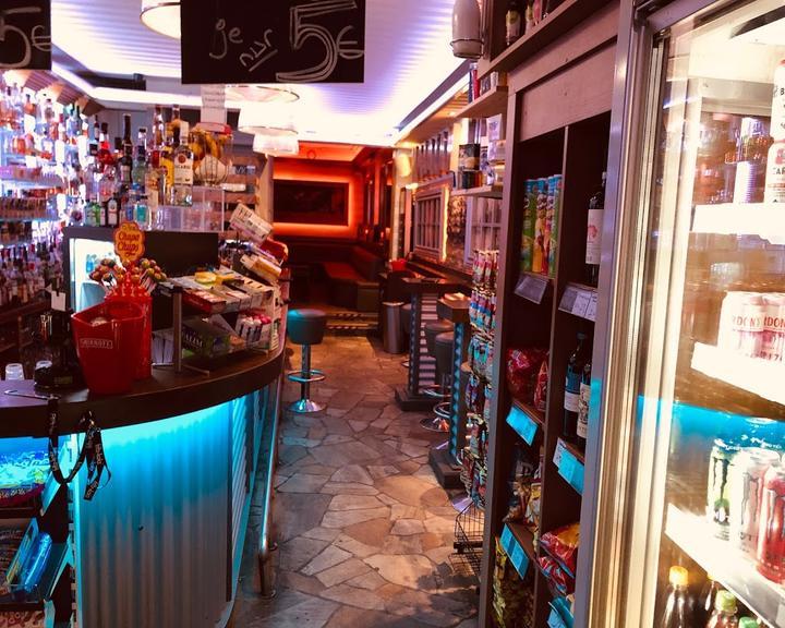 Molotow Cocktail Bar