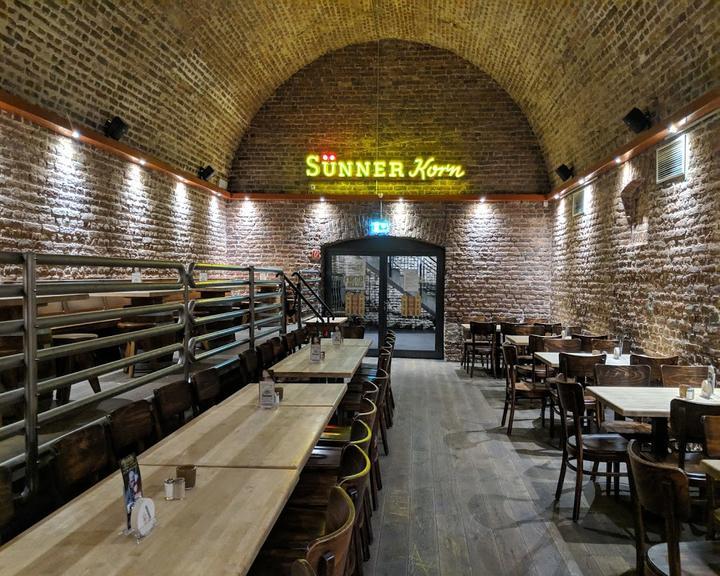 SÜNNER KELLER Brauhaus & Biergarten
