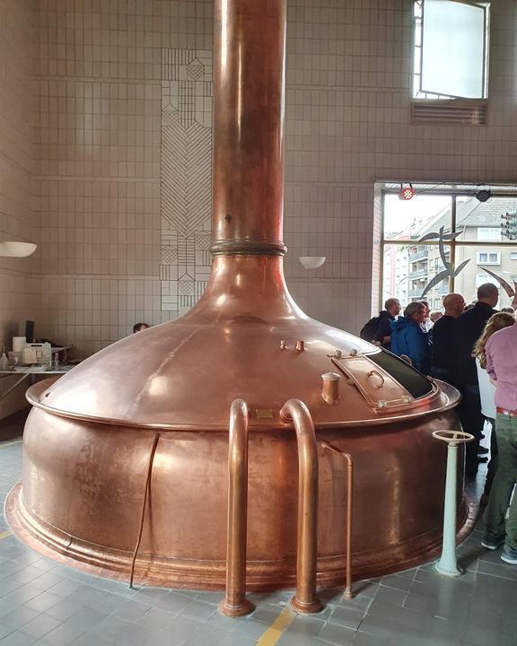 SÜNNER KELLER Brauhaus & Biergarten
