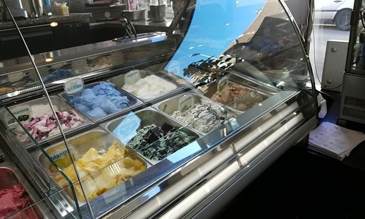 Eiscafe Dolomiti