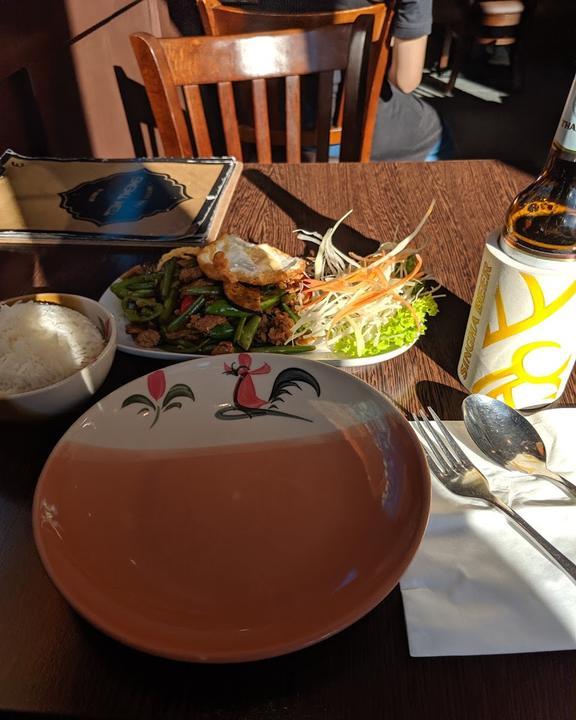 Toh-Thong Thai Cuisine