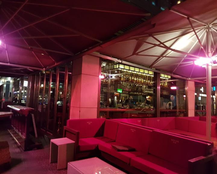 Newton Bar