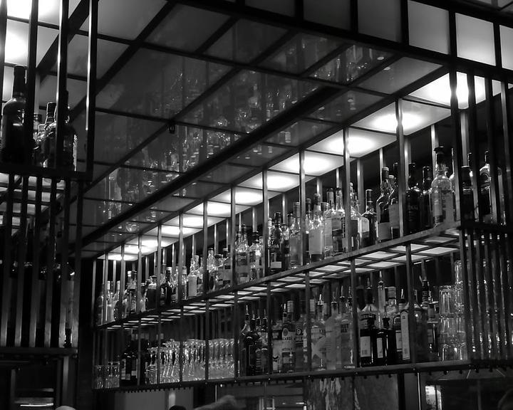 Newton Bar