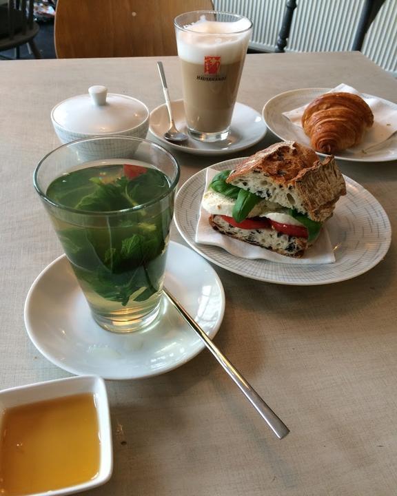 Vilja Cafe Deli