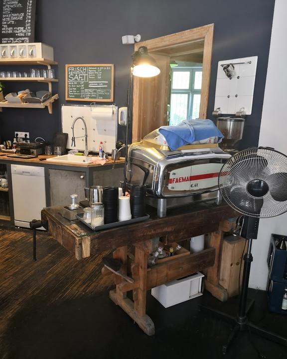 Vilja Cafe Deli