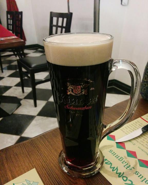 Vinorant Carolus Magnus