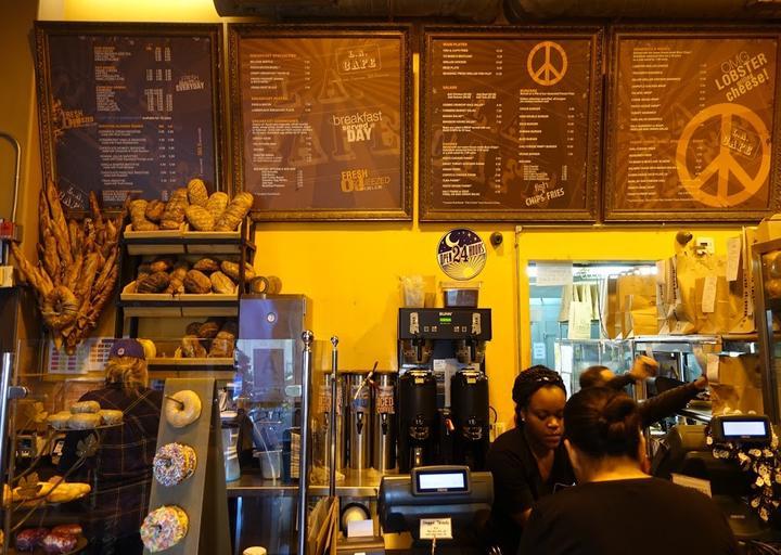 L.A. Cafe