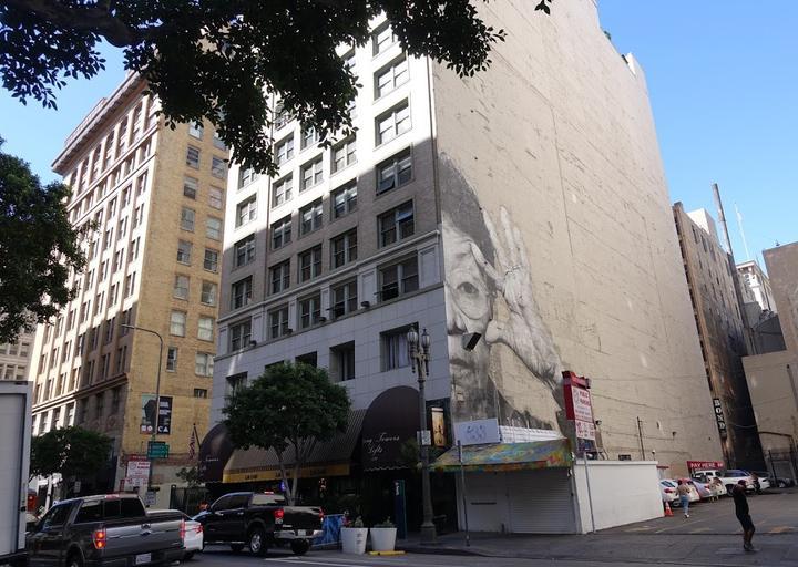 L.A. Cafe