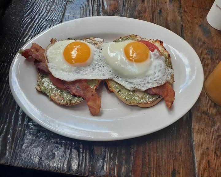 L.A. Cafe