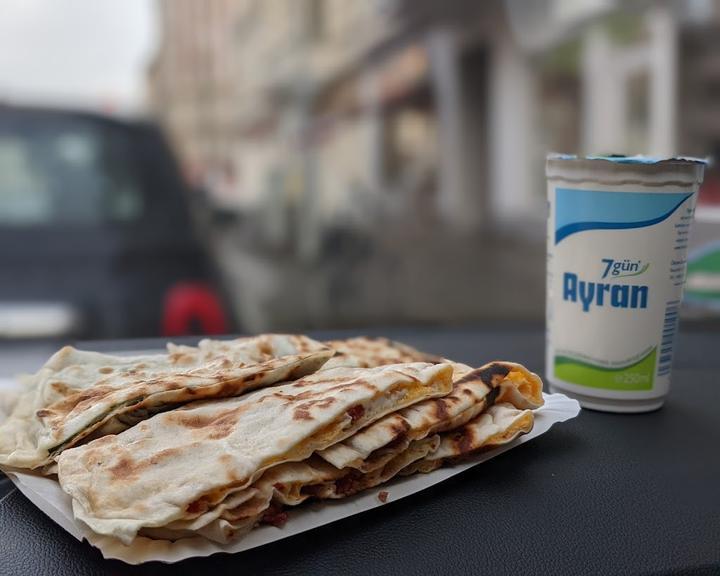 Gullu Lahmacun