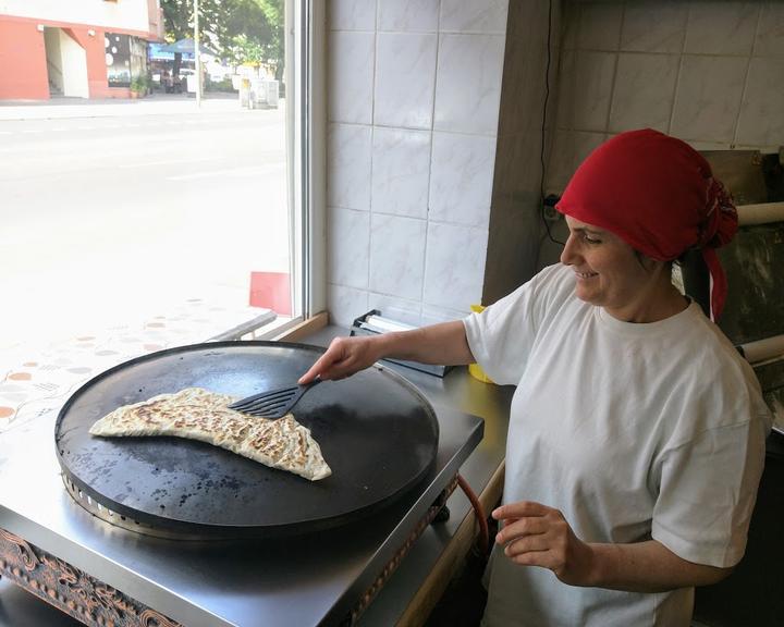 Gullu Lahmacun