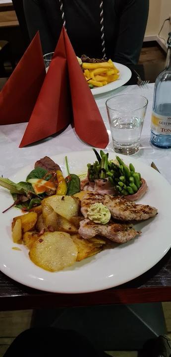 Cayenne Das Steakhouse