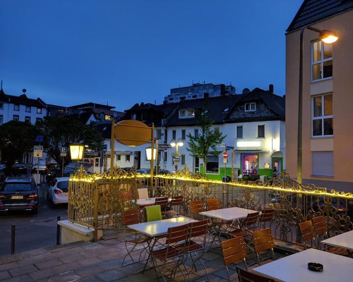 Leon - Zum Goldenen Lowen