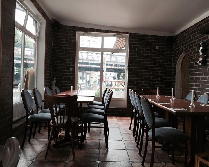 La Bella Pizzeria