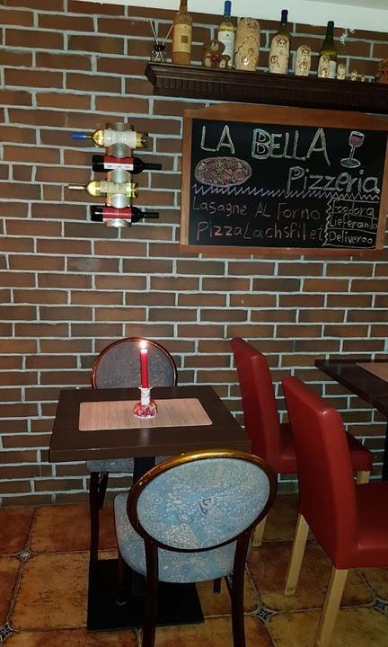 La Bella Pizzeria