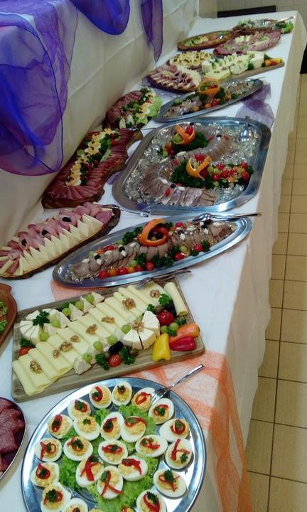 Cafe Und Restaurant Tomic