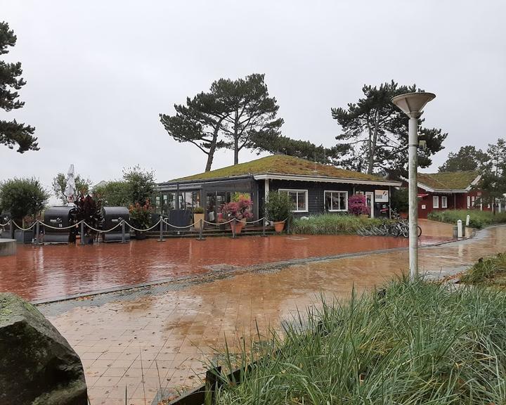 Grande Beach Cafe