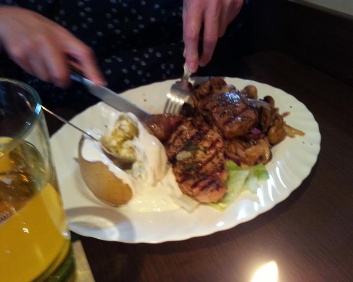 Das Kleine Steak House