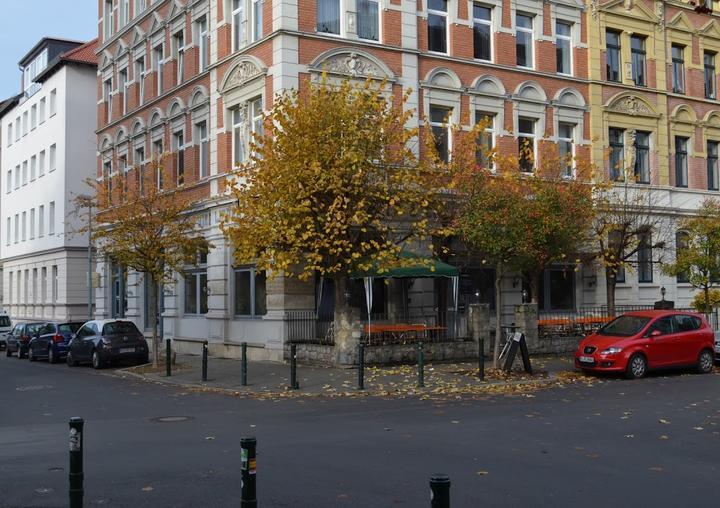 Zu den Vier Linden