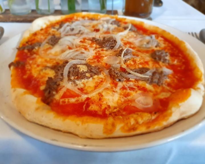 Bella Strega Cafeteria & Italienisches Ristorante