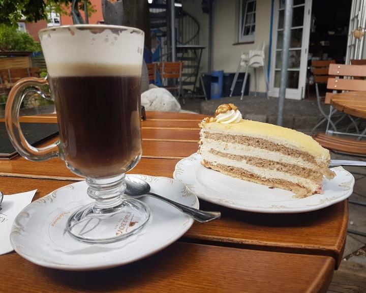 Oma's Kaffeestuuv