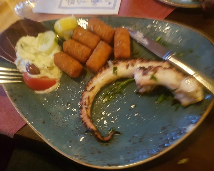 Taverna to Koutouki