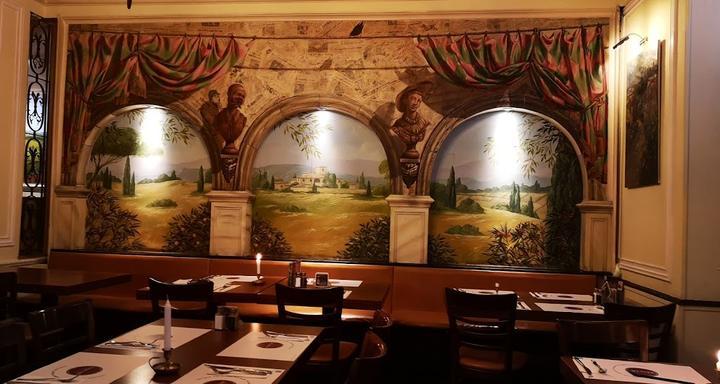 Vesuvio Italian Food