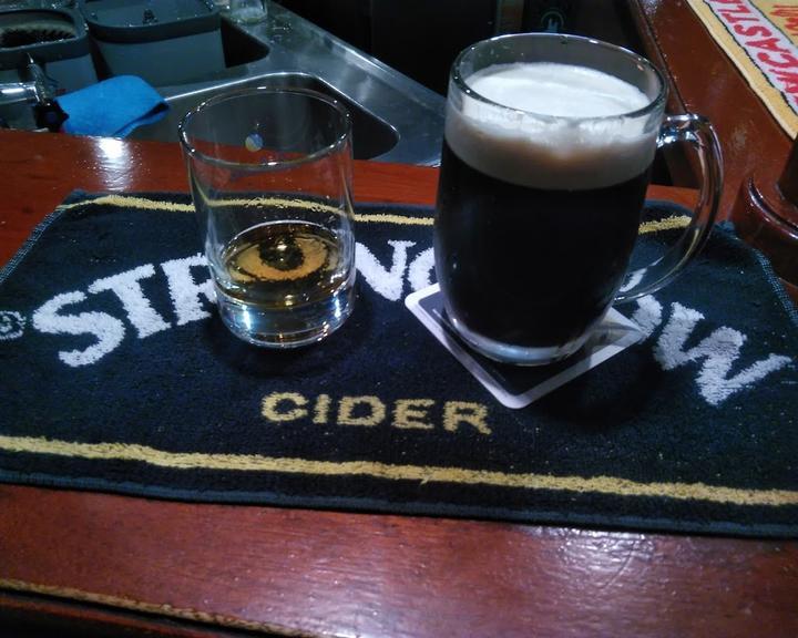 Feuchte Ecke Irish Pub