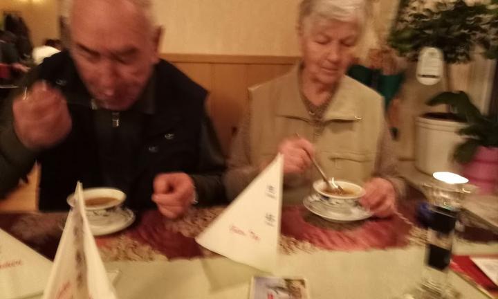 Asia-Restaurant Family Glaisin
