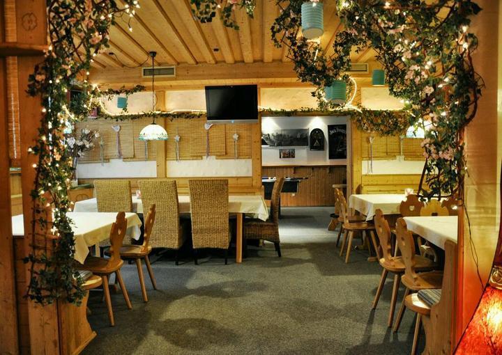 Gaststube Holzwurm