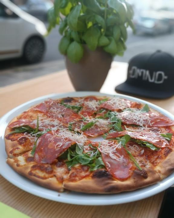 Pizza Roberto
