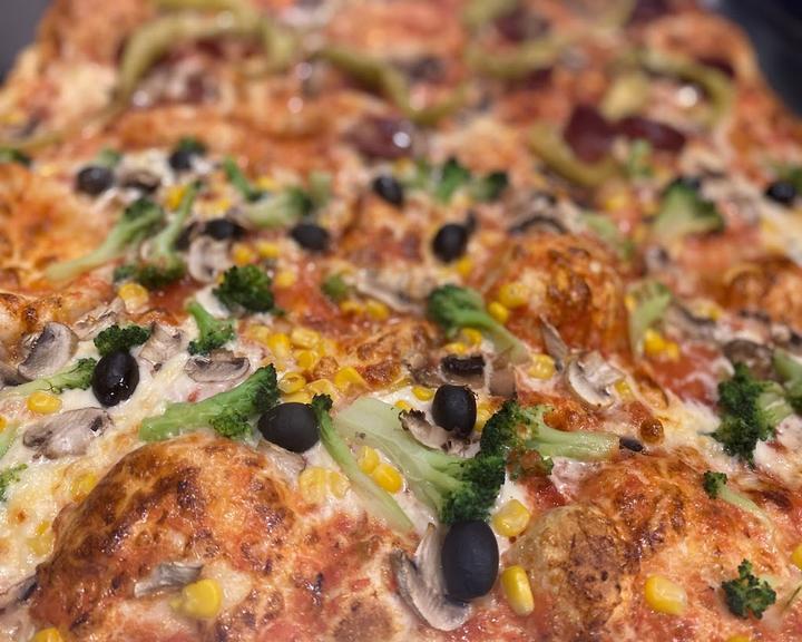 Pizzeria La Luna