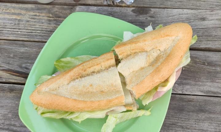 Lions Cafe Bistro