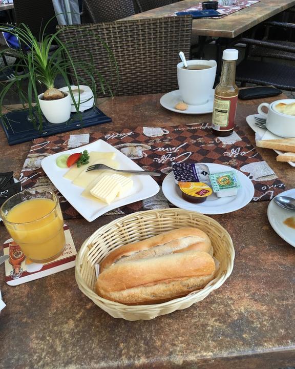 Restaurant Und Cafe Waffelstubchen Inh. Heinz-Gerald Bode