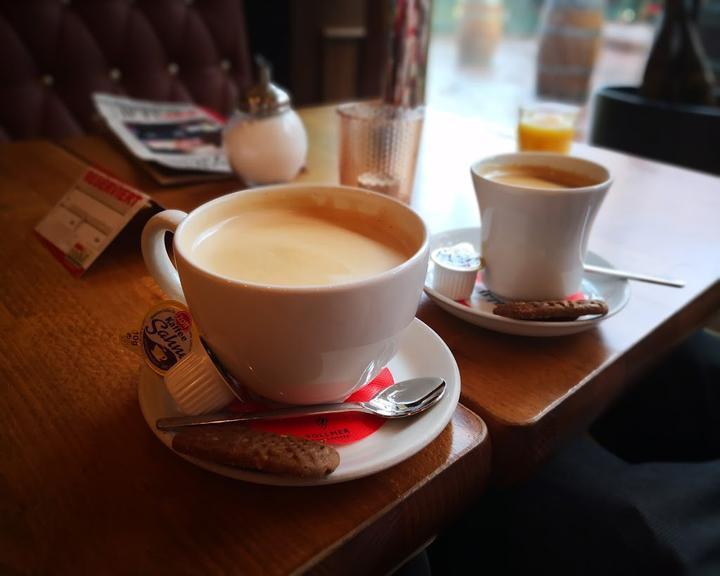 Cafe Extrablatt