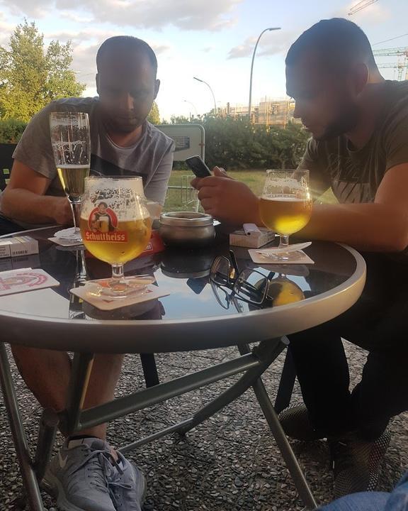 Mone's Kleiner Treffpunkt