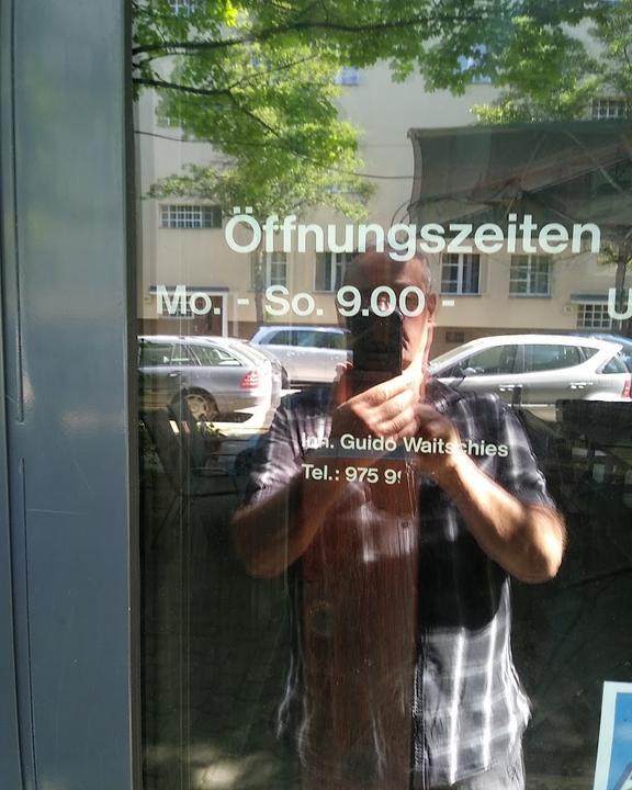 Lausbub