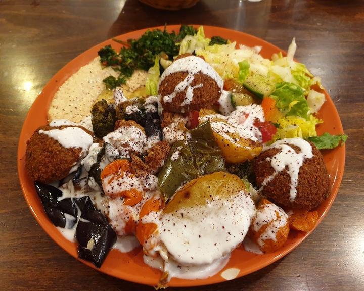 Nour Libanesische Spezialitaten