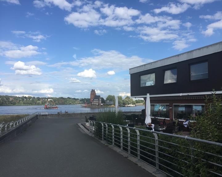 Finkenwerder Elbblick