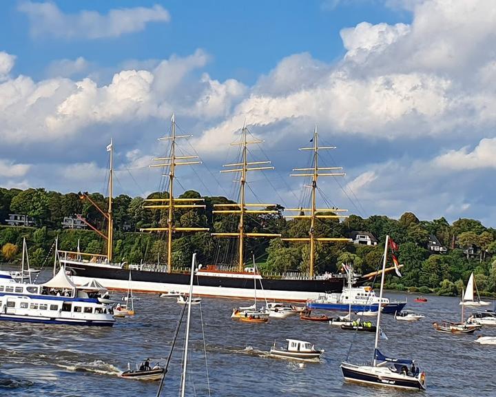 Finkenwerder Elbblick