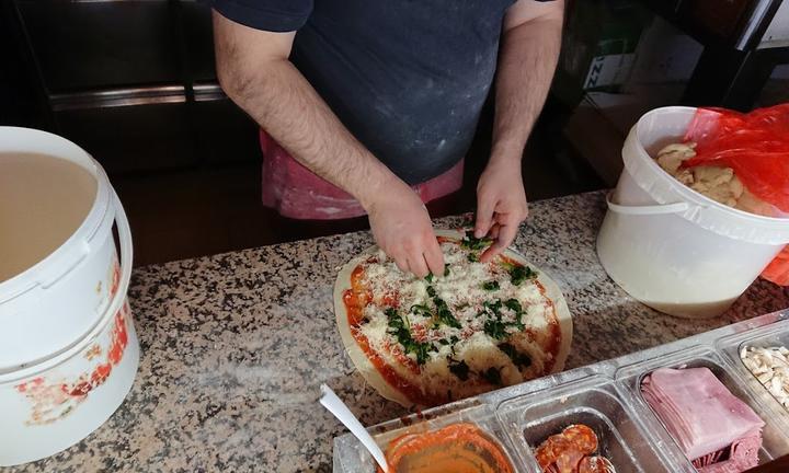 Da Giorgio Pizzeria
