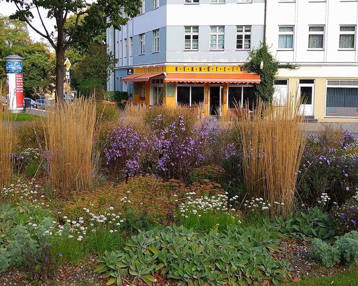 Cafe Bernstein