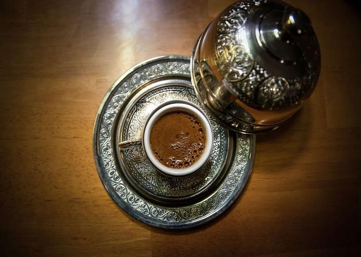 Efendi Bey Patisserie & Cafe