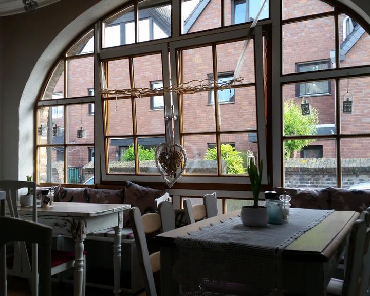 Biergarten-Restaurant-Goebels