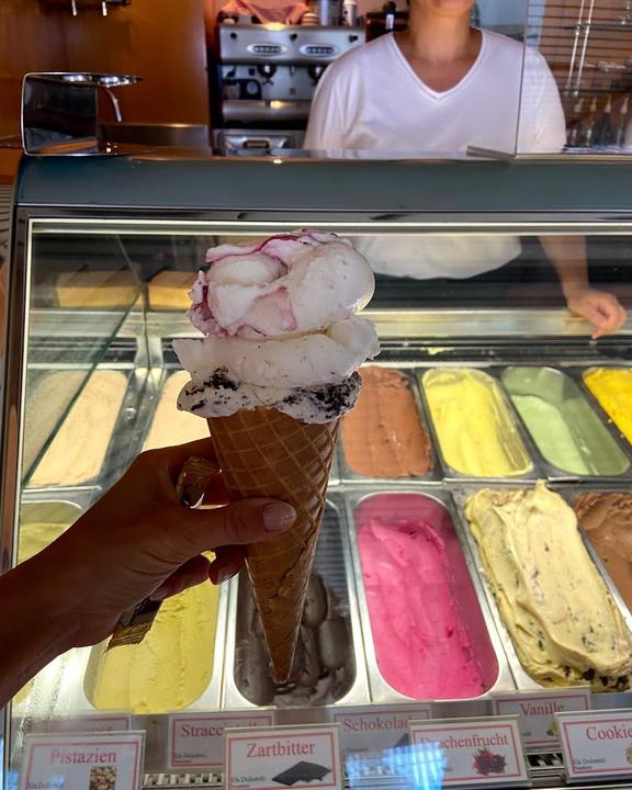 Eiscafe Dolomiti