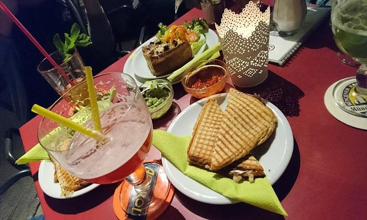 S-Cafe