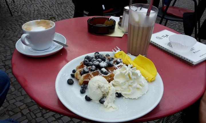 S-Cafe