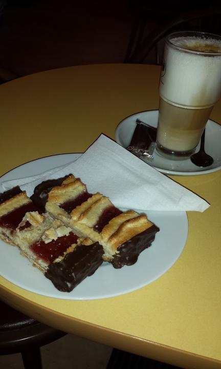 Cafe Mon Cherie