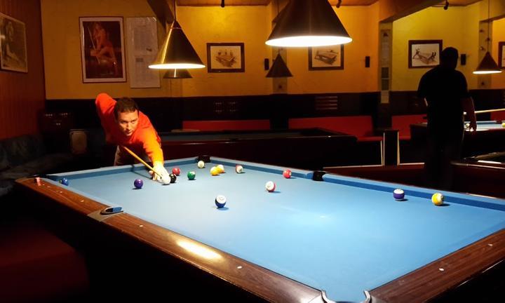 Frank's Billard Cafe