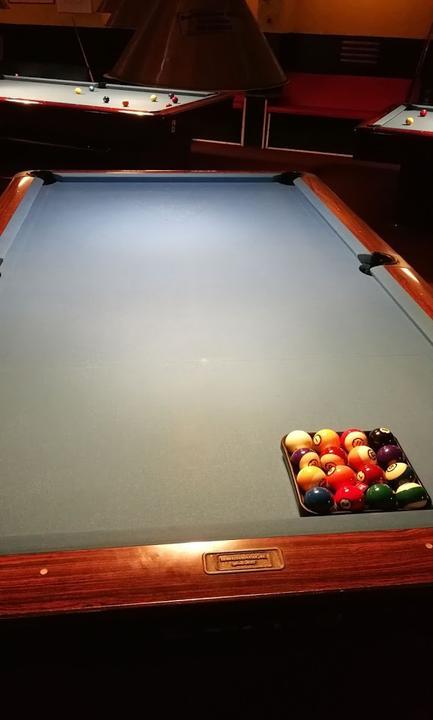 Frank's Billard Cafe